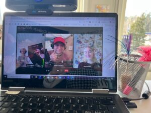 Poooar online, Carin Bladh, Martin Lindeskog och Martina Mähl